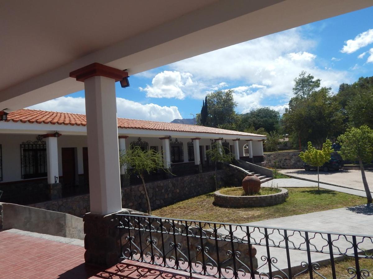 فندق Hosteria Municipal De Angastaco المظهر الخارجي الصورة