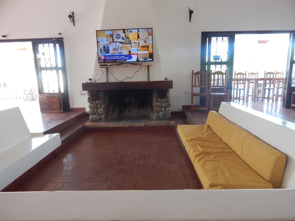 فندق Hosteria Municipal De Angastaco المظهر الخارجي الصورة