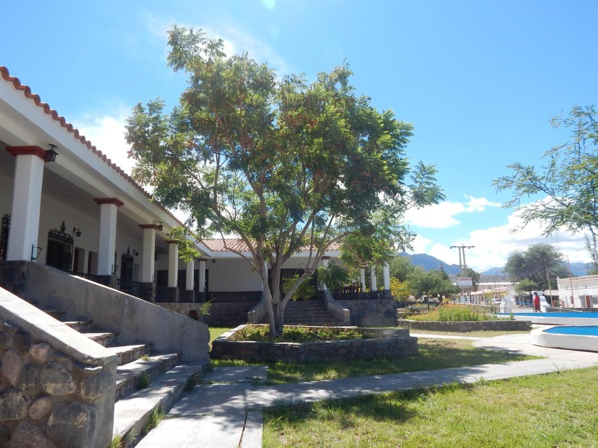 فندق Hosteria Municipal De Angastaco المظهر الخارجي الصورة