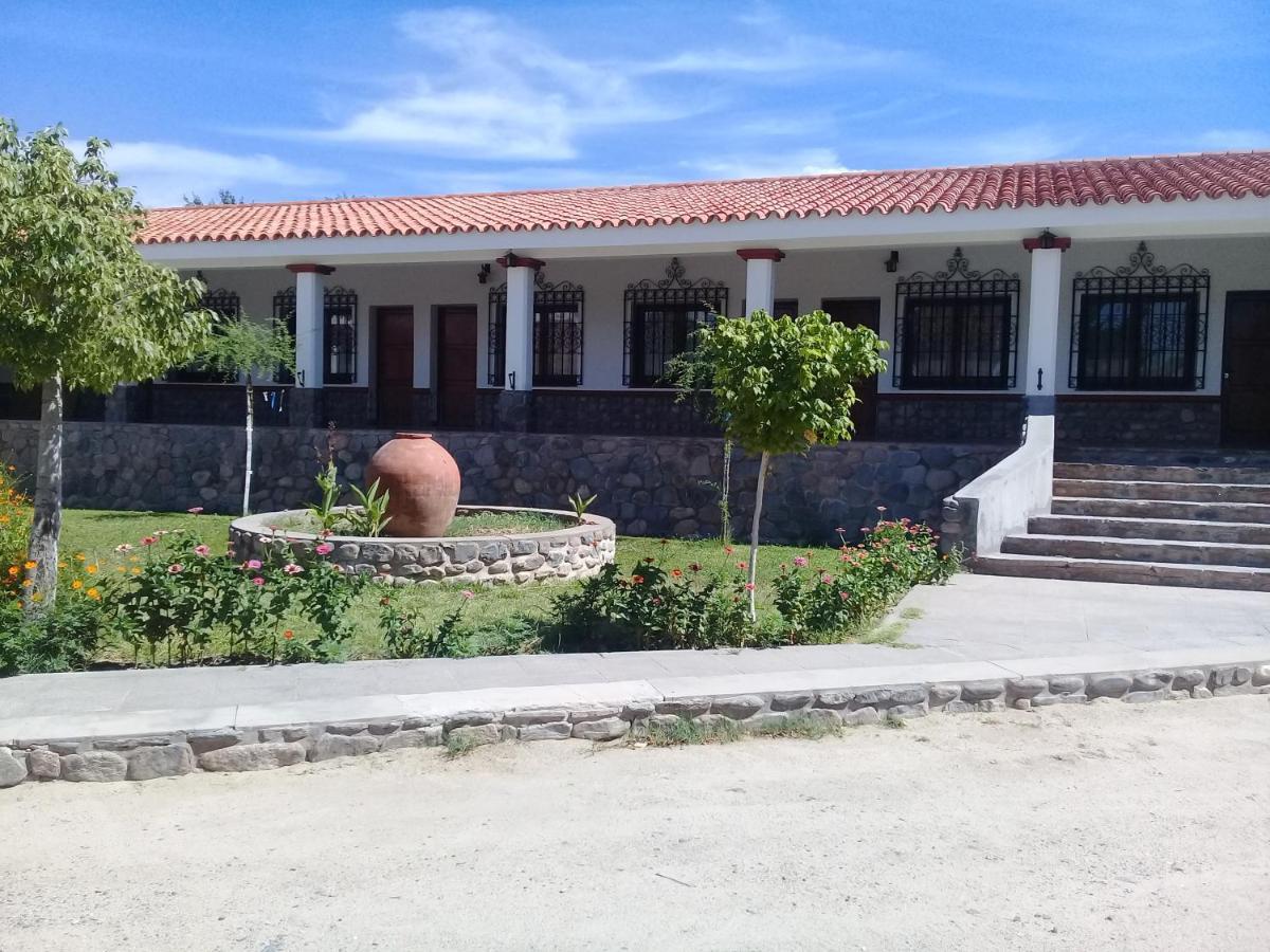 فندق Hosteria Municipal De Angastaco المظهر الخارجي الصورة